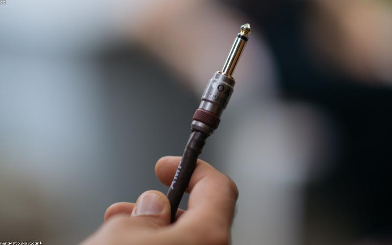 Thu Âm 24-bit/96kHz: Chuẩn Chất Lượng Hi-Res Cho Âm Nhạc